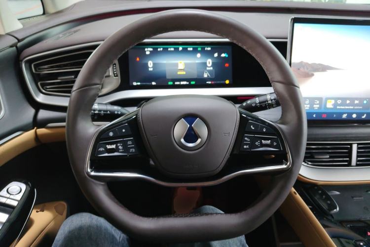 Used Denza D9 2024 DM-i 980 Four-Wheel Drive Flagship Model