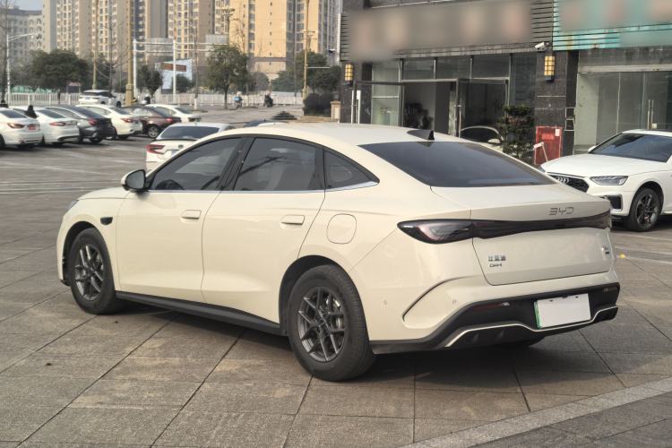 Used BYD Seal 06 New Energy 2025 DM-i Smart Drive 80KM Luxury Model
