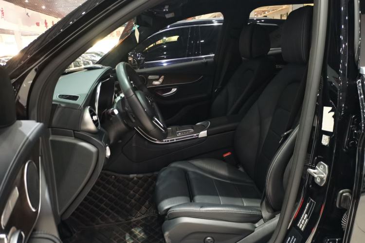 Used Mercedes-Benz GLC 2020 GLC 260 L 4MATIC Luxury Model
