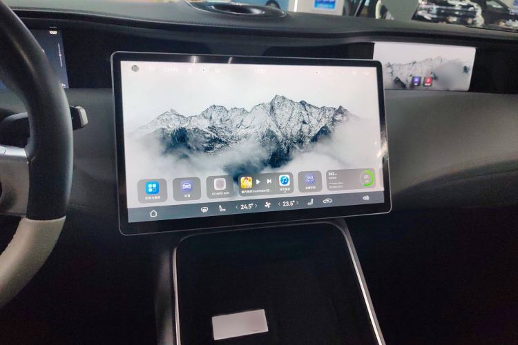 Used  11 2024 630 Rear-Wheel Drive Edition with Three Lasers
