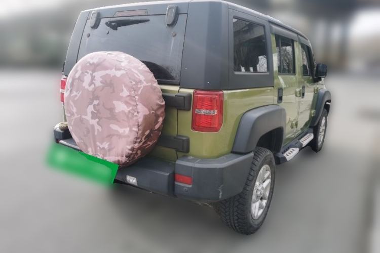 Used  BJ40 2016 40L 2.0T Manual All-Wheel Drive Prestige Edition