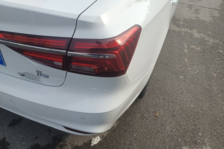 Used Roewe i6 2020 PLUS 1.6L CVT 4G Connected Glory Flagship Edition