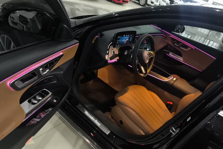 Used Mercedes-Benz E-Class 2024 Refresh E 300 L Stylish Edition