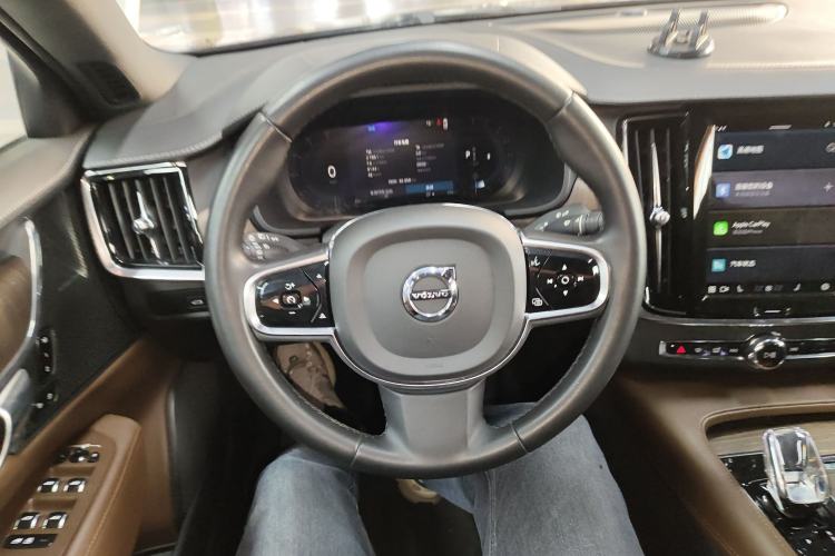 Used Volvo S90 2023 B5 Zhiyuan Luxury Edition
