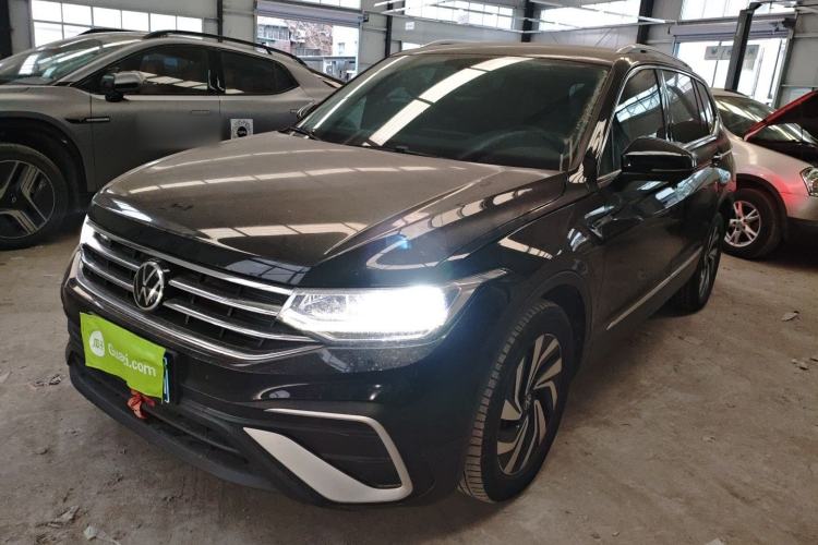 Used Volkswagen Tiguan L 2022 330TSI Automatic Two-Wheel Drive Smart Edition