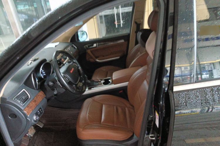 Used Haval H8 2015 2.0T Two-Wheel-Drive Luxury Version