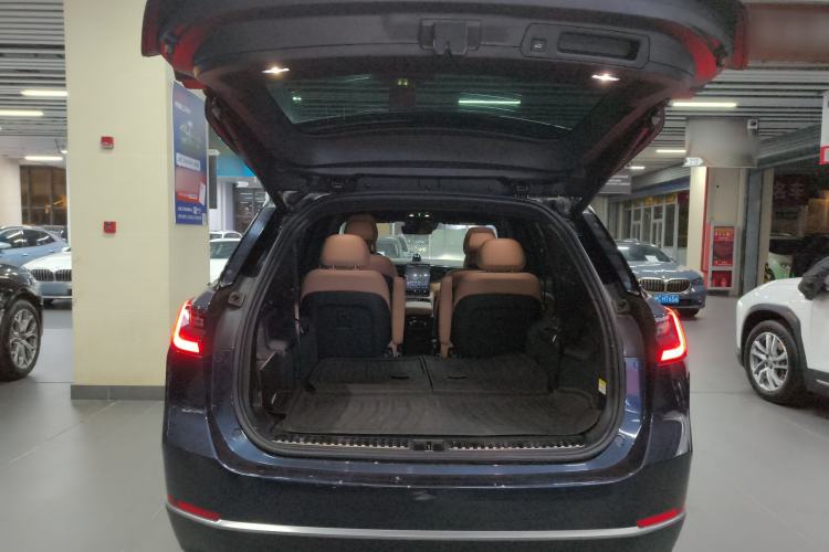 Used Nio ES8 2020 580 km Range Signature Edition Six-Seater Version
