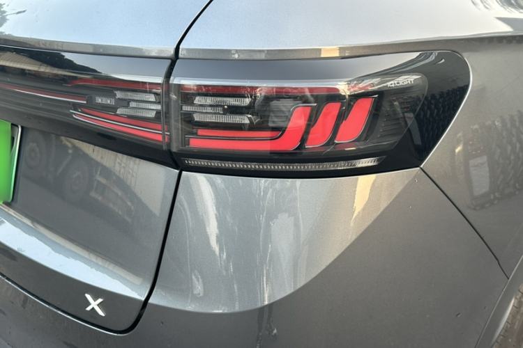 Used Volkswagen ID.4 X 2021 Pro Smart Long-Range Edition
