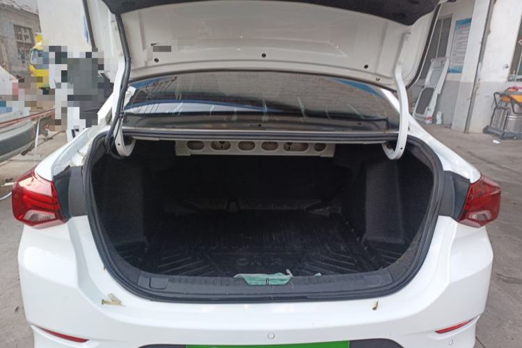 Used Chevrolet Cavalier 2020 Redline 325T Automatic Xinshang Edition China VI Standard
