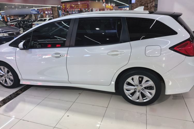 Used Honda Jade 2017 1.8L automatic Comfort version 5 seats