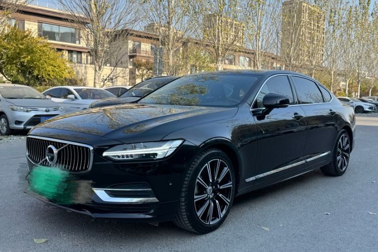 Used Volvo S90 New Energy 2019 T8 E-Drive Hybrid Intelligent Luxury Version China V Standard