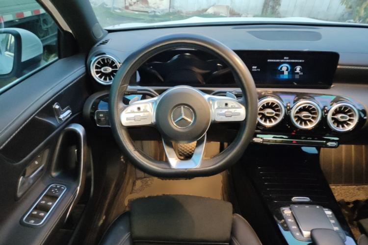 Used Mercedes-Benz A-Class 2021 A 200 L Sport Sedan Fashion Model