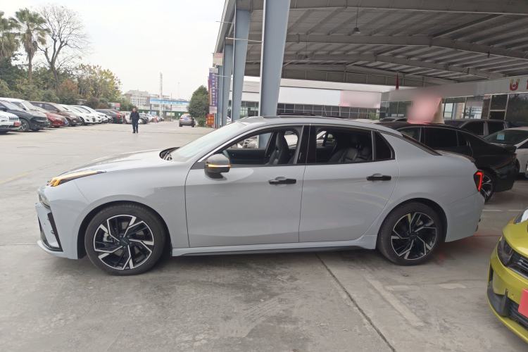 Used Lynk & Co 03 2023 1.5T EM-F PM
