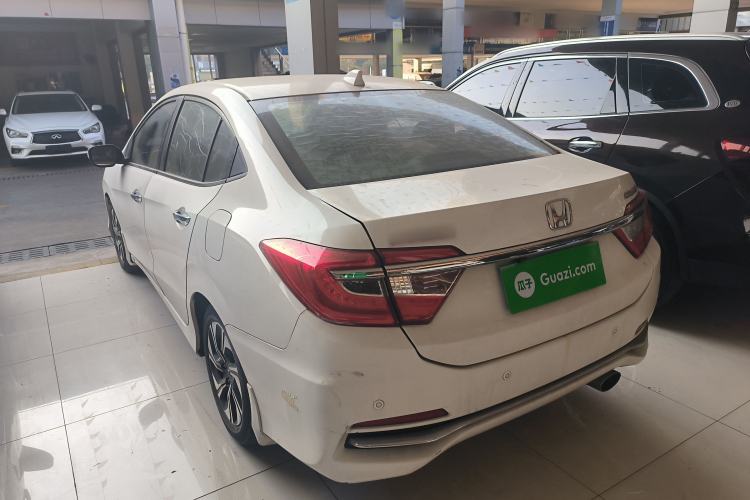 Used Honda Crider 2016 1.8L CVT Luxury Edition
