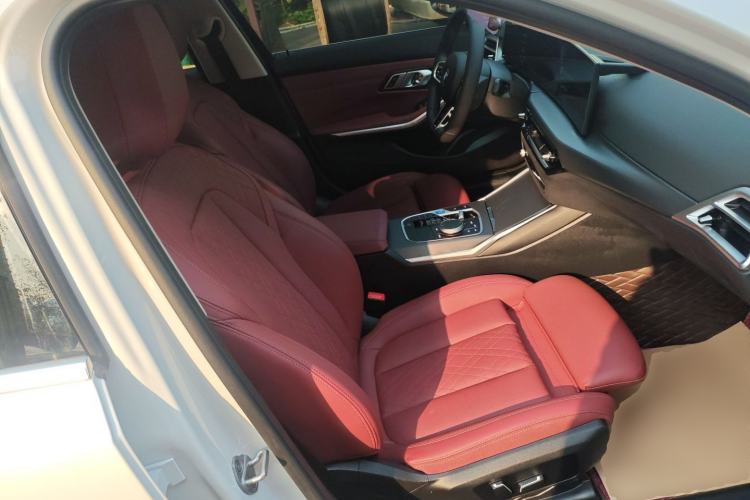 Used BMW i3 2025 eDrive 35 L
