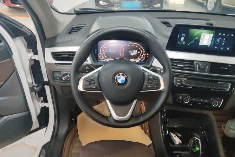 Used BMW X1 2018 sDrive18Li Luxury Model