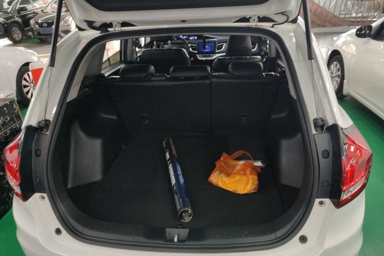 Used Honda Jade 2017 1.8L automatic Comfort version 5 seats
