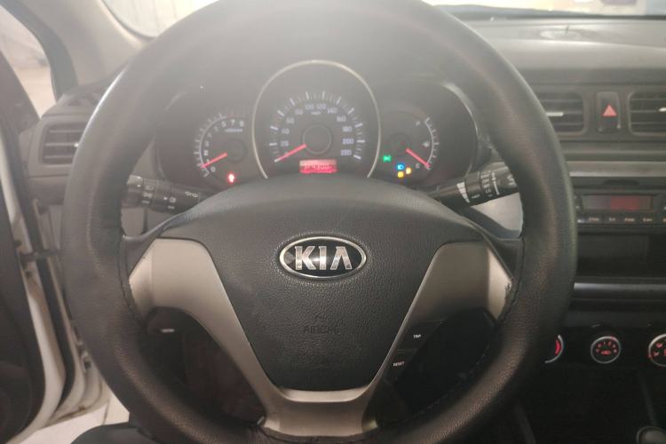 Used Kia K2 2015 Sedan 1.4L Automatic GLS
