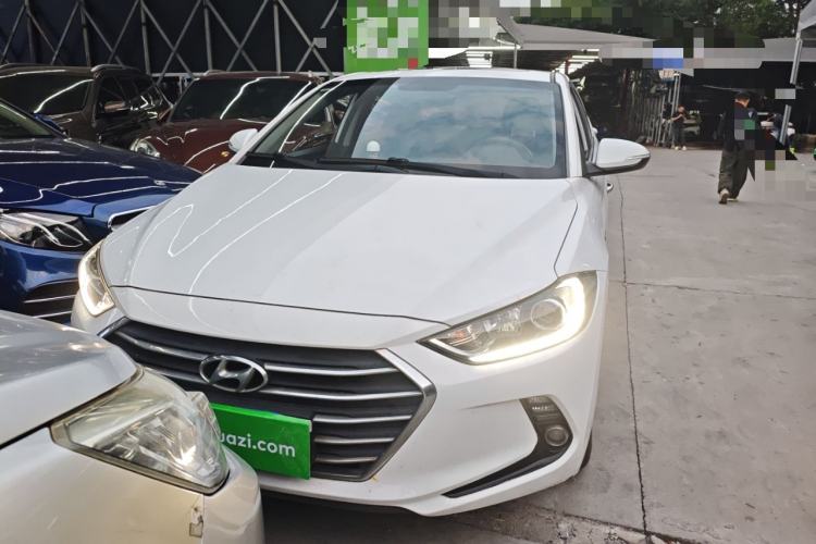 Used Hyundai Elantra 2016 1.4T Dual-Clutch Xuan Dong · Dynamic Version
