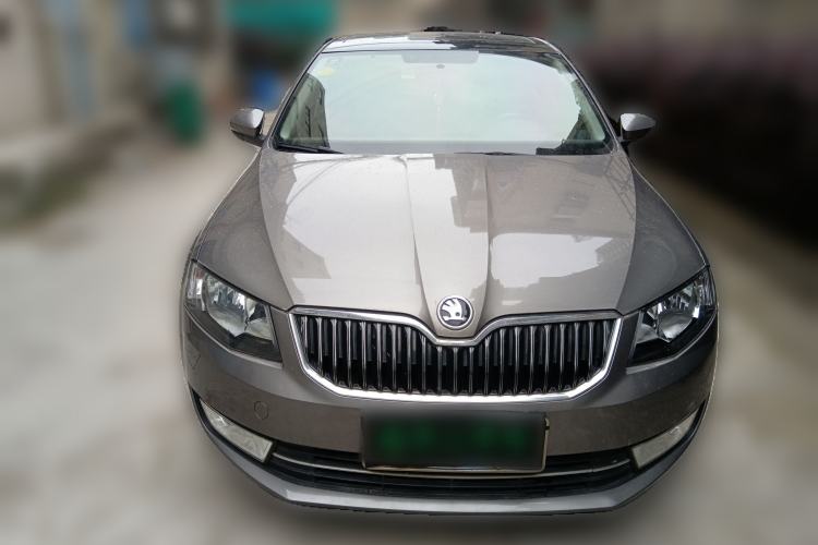 Used Skoda Octavia 2016 1.6L Automatic Smart Drive Edition
