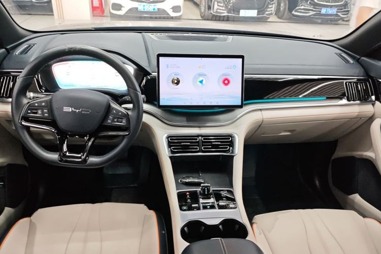 Used BYD Song PLUS New Energy 2023 Champion Edition DM-i 110KM Flagship Model
