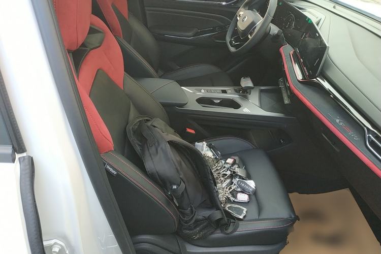 Used Changan X5 PLUS 2024 1.5T DCT Pioneer Edition
