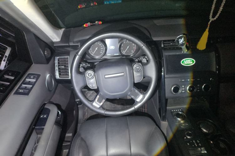 Used Land Rover Discovery 2018 2.0T SE