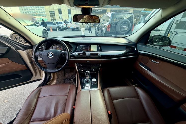 Used BMW 5 Series GT 2014 528i Leading Model