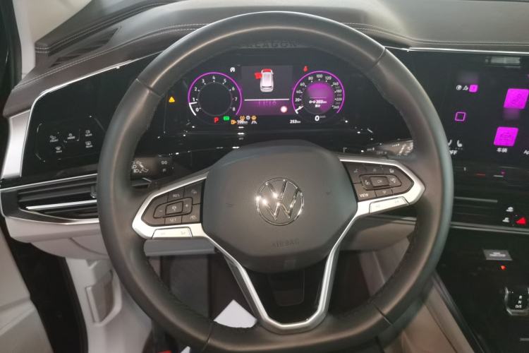 Used Volkswagen Talagon 2022 380TSI All-Wheel-Drive Luxury Prestige Pro 7-Seater
