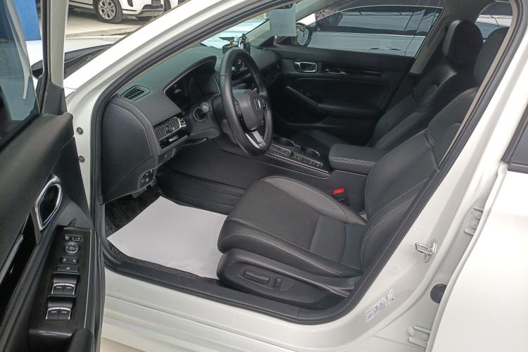 Used Honda Civic 2022 240TURBO CVT Dynamic Control Version
