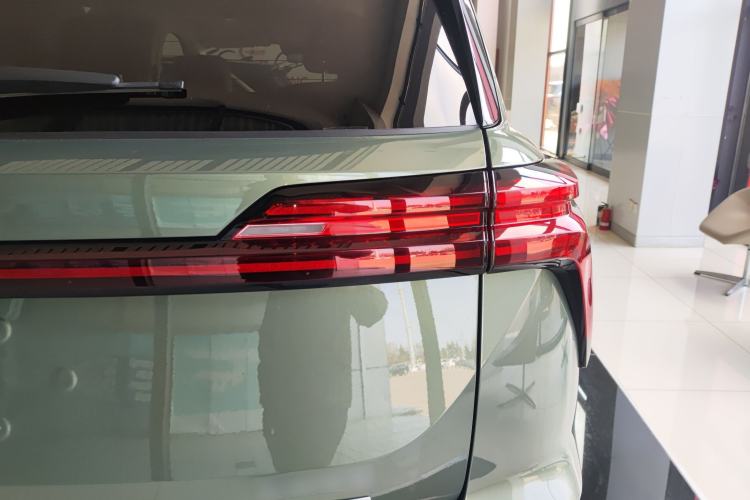 Used Wey Lanshan 2025 Four-Wheel Drive Ultra