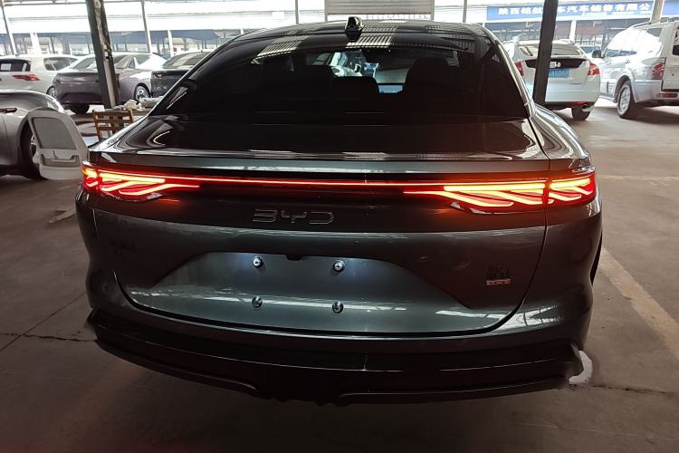 Used BYD Han L 2025 EV 701KM LiDAR Deluxe Edition