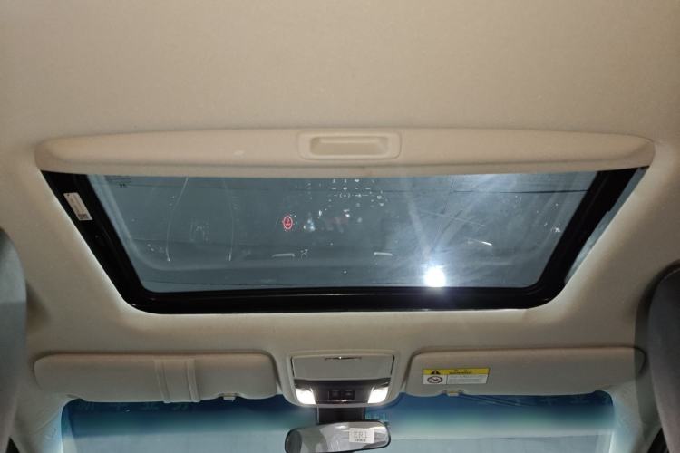 Used Honda Elysion 2019 2.0L Hybrid Luxury Edition
