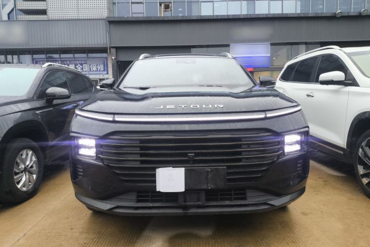 Used JETOUR X70 PLUS 2025 1.5T Flagship 7-Seater
