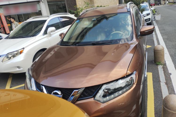 Used Nissan X-Trail 2014 2.0L CVT Fashion Edition 2WD
