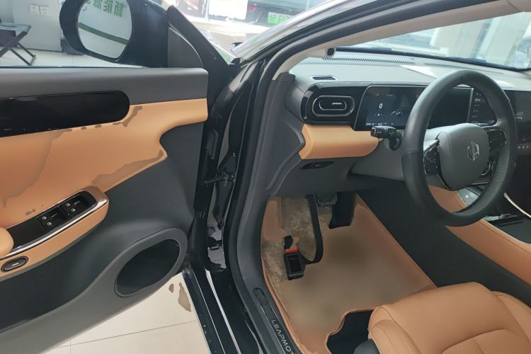 Used Leapmotor C01 2024 Range-Extended 216 Luxury Edition