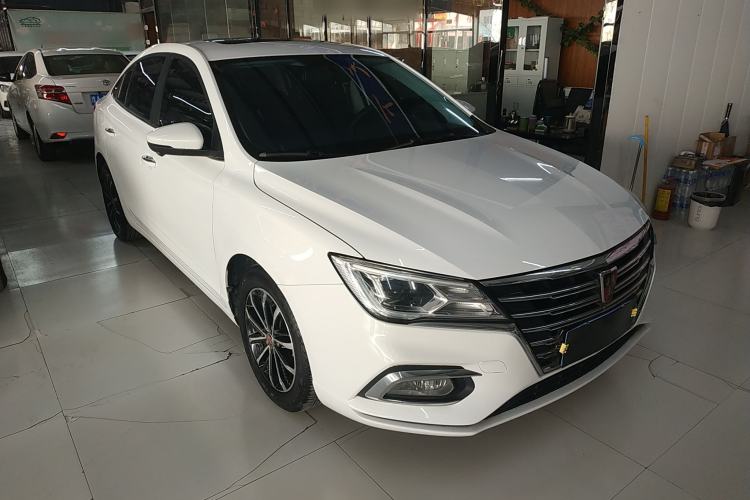 Used Roewe i5 2020 1.5L Automatic 4G Connect Luxury Flagship Edition
