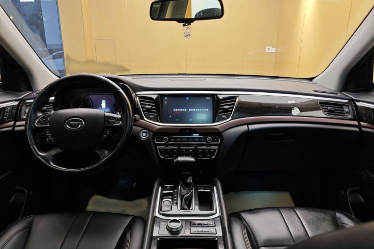 Used GAC Trumpchi GS8 2017 320T Four-Wheel Drive Luxury Smart Connectivity Version (7 Seats)
