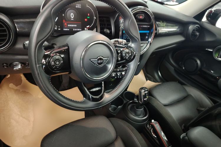 Used  MINI 2021 1.5T COOPER Artist