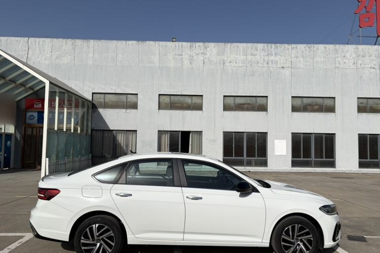 Used Volkswagen Lavida 2024 300TSI DSG Starry Sky Leading Edition
