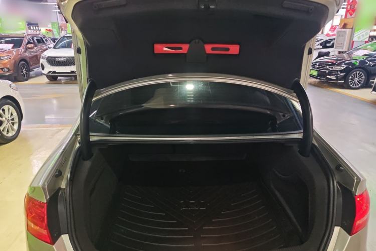 Used Audi A4L 2015 30 TFSI Automatic Comfort Model
