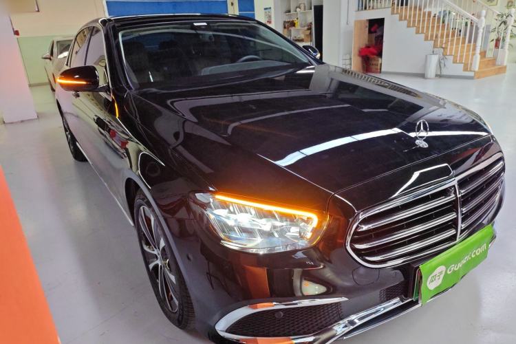 Used Mercedes-Benz E-Class New Energy 2023 E 350 e L Plug-in Hybrid Sedan
