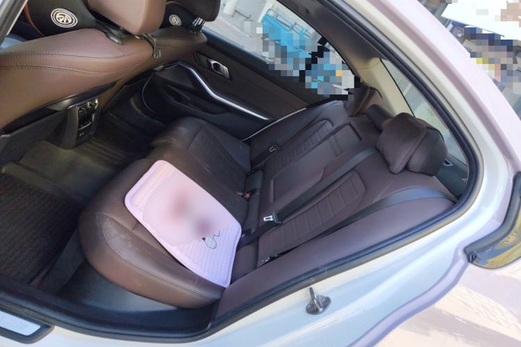 TDK.VehicleDetails.img