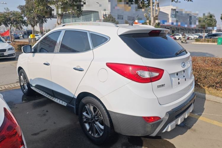 Used Hyundai ix35 2015 2.0L Automatic 2WD Smart Version China V Standard
