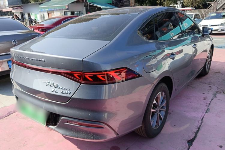 Used BYD Qin PLUS 2024 HONOR Edition DM-i 55KM Leading Model
