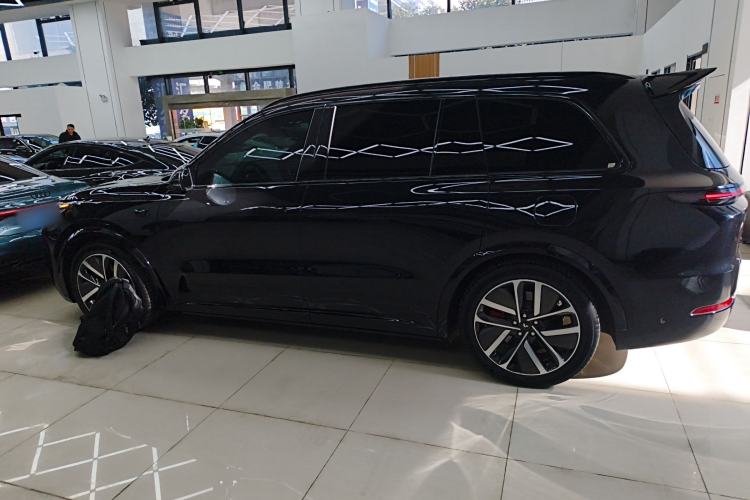 Used Li Auto L9 2022 Max model