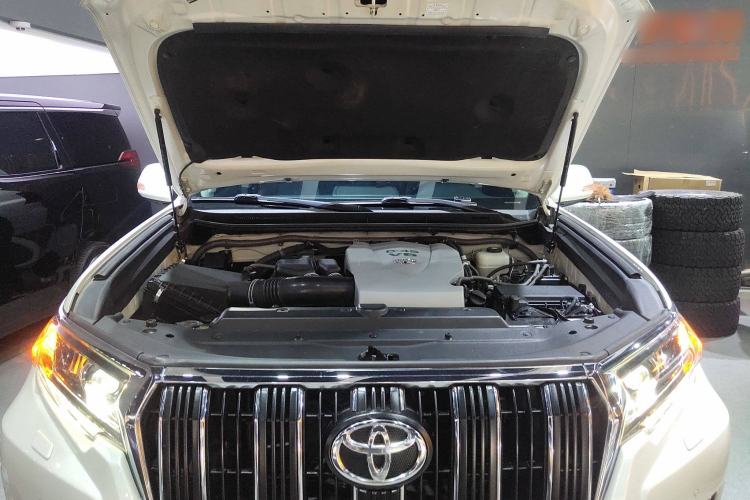 Used Toyota Prado 2018 3.5L Automatic TX-L with Rear-Mounted Spare Tire
