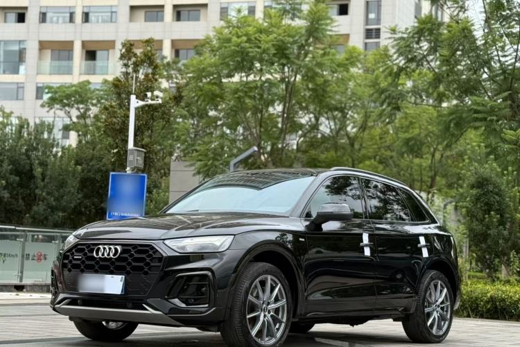 Used Audi Q5L 2022 40T Fashionable and Dynamic Model
