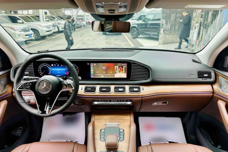 Used Mercedes-Benz GLE 2024 GLE 450 4MATIC Stylish Model
