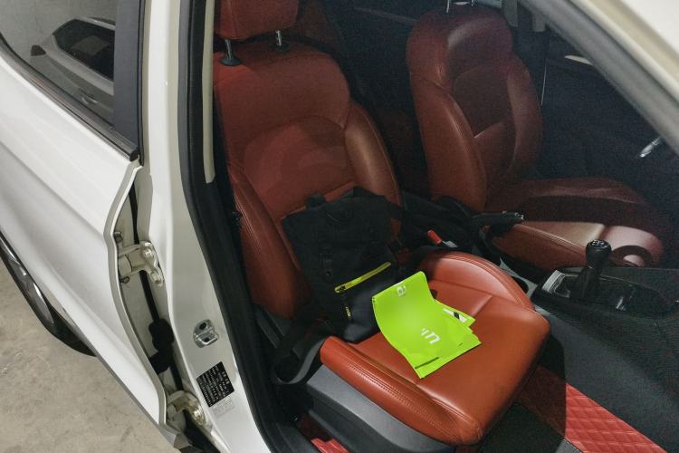 Used MG ZS 2017 1.5L manual Comfort version
